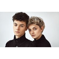 Bekijk de deal van Social Deal: Kappersbehandeling voor dames, heren of kinderen Bekijk de deal van Social Deal: Kappersbehandeling voor dames, heren of kinderen