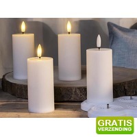 Bekijk de aanbieding van DealDonkey.com: 4 x HI oplaadbare vlamloze LED kaarsen
