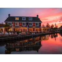 Bekijk de aanbieding van Traveldeal.nl: Verblijf in hartje Terherne aan het water