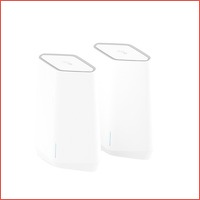 Netgear Orbi Pro WiFi 6 tri-band mesh sy..