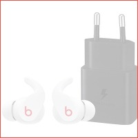 Beats Fit Pro wit + Samsung oplader 15W