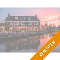 Verblijf in hartje Terherne aan het water