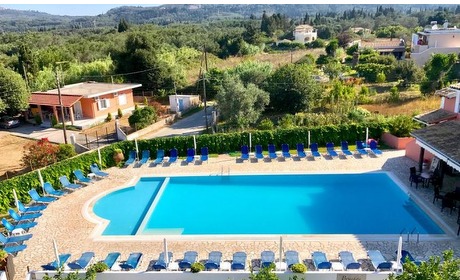 Bebsy.nl: Bruskos Hotel and Suites